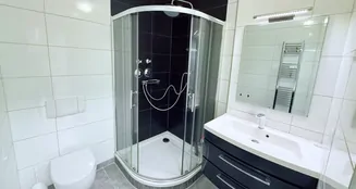 von_poll_real_estate_property_25142039_image_3