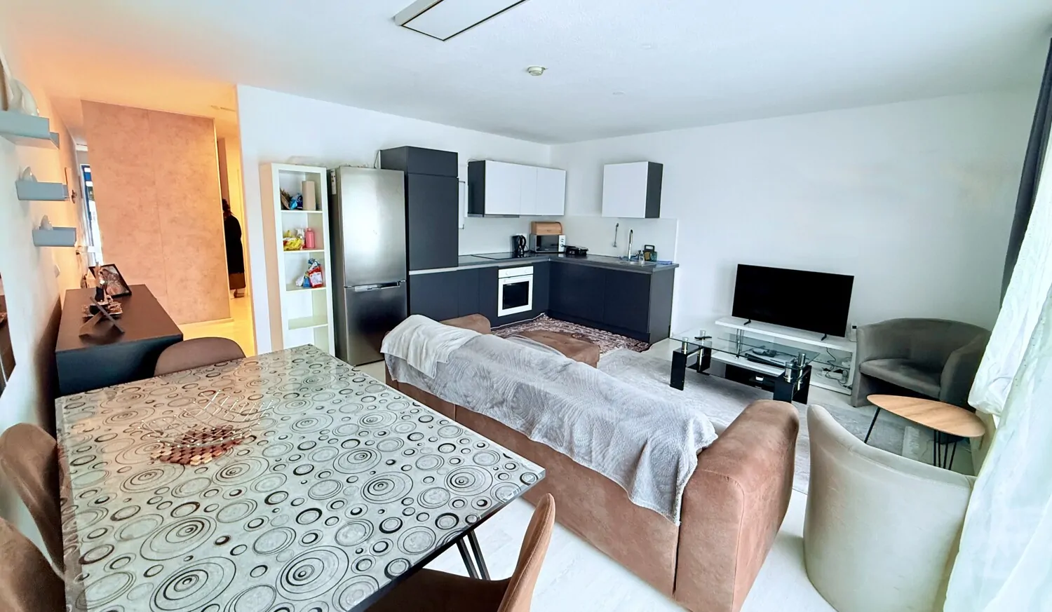 Küche- und Wohnbereich (2)