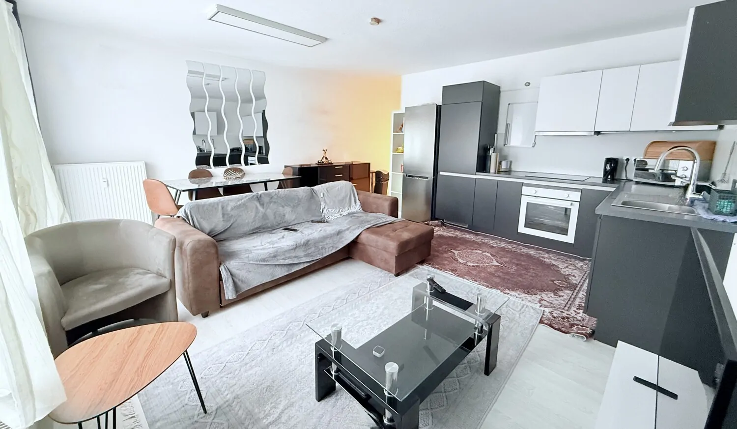 Küche und Wohnbereich