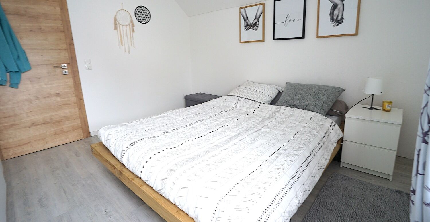 Schlafzimmer OG