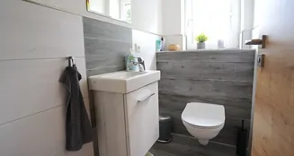 von_poll_real_estate_property_25142035a_image_7