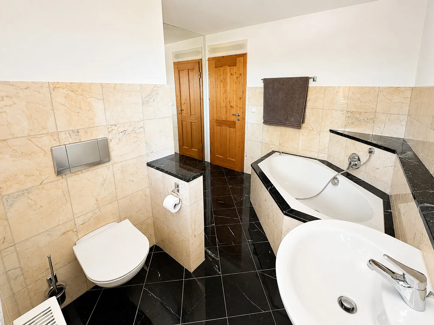 Badezimmer OG - Haus 1