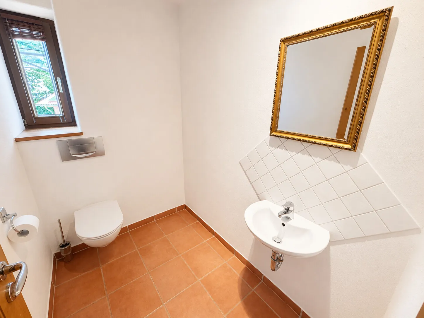 Gäste-WC EG - Haus 1