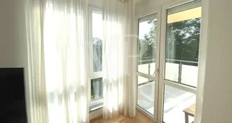 von_poll_real_estate_property_25171230_image_2