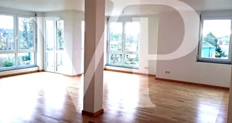 von_poll_real_estate_property_25171230_image_4