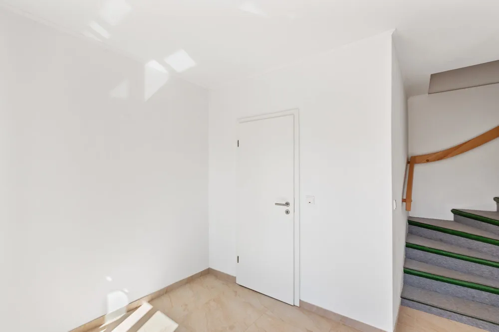 Eingangsbereich Garderobe-Duschbad