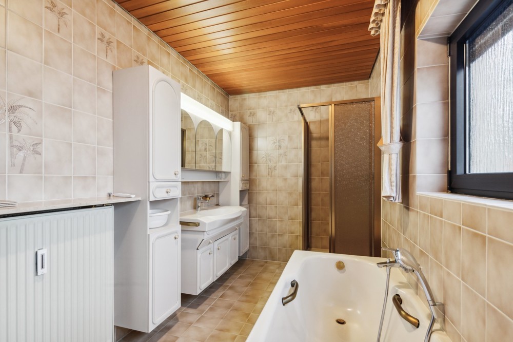 Badezimmer Erdgeschoss