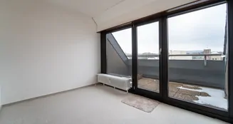 von_poll_real_estate_property_25171241_image_11