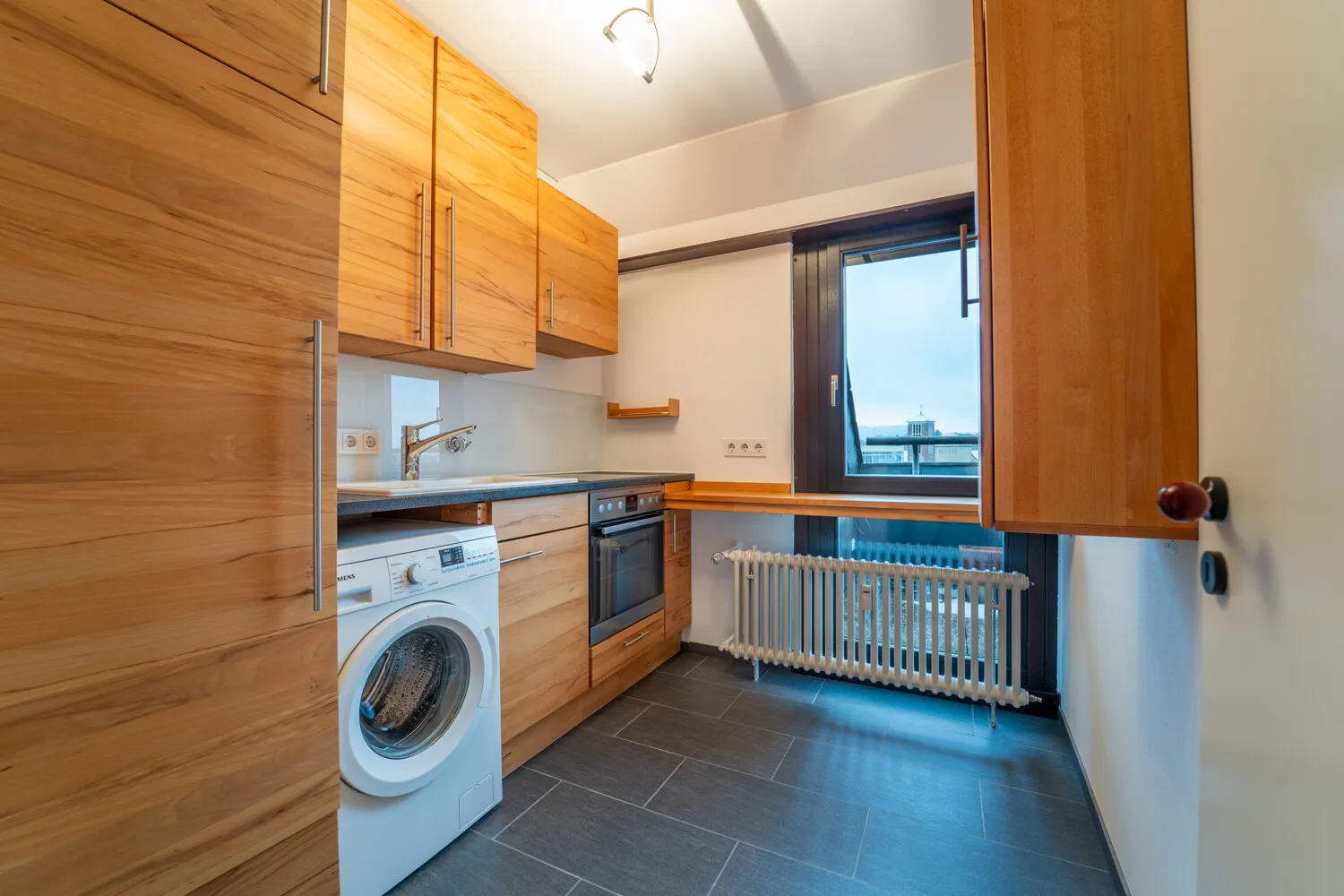 Integrierte Bio-Naturholzküche