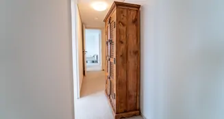 von_poll_real_estate_property_25171241_image_6