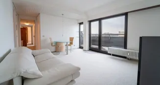 von_poll_real_estate_property_25171241_image_2