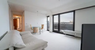 von_poll_real_estate_property_25171241_image_2