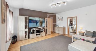 von_poll_real_estate_property_24171187V_image_17