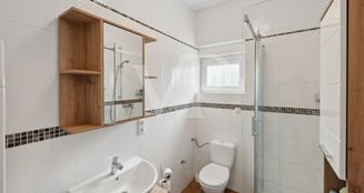 von_poll_real_estate_property_24171187V_image_12