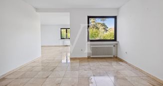 von_poll_real_estate_property_24171196VP_image_3