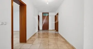 von_poll_real_estate_property_24171196M_image_5