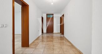 von_poll_real_estate_property_24171196VP_image_2
