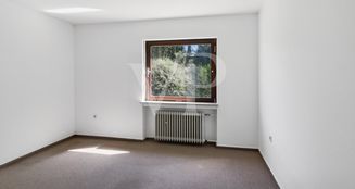 von_poll_real_estate_property_24171196VP_image_17