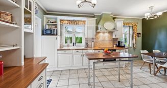 von_poll_real_estate_property_24171200V_image_6