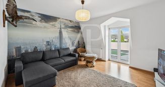 von_poll_real_estate_property_24171200V_image_12