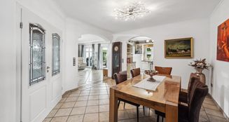 von_poll_real_estate_property_24171200V_image_5