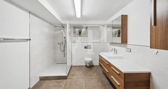 von_poll_real_estate_property_24171200V_image_14