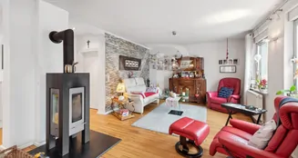 von_poll_real_estate_property_24171203VP_image_1