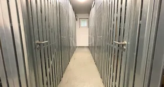 von_poll_real_estate_property_24171204VP_image_9