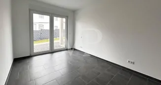 von_poll_real_estate_property_24171204VP_image_2