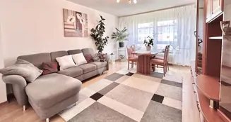 von_poll_real_estate_property_25171211V_image_2