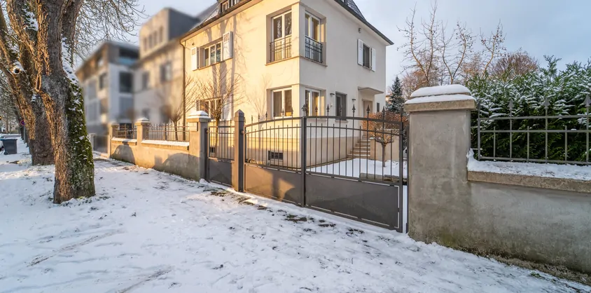 von Poll Immobilien GmbH