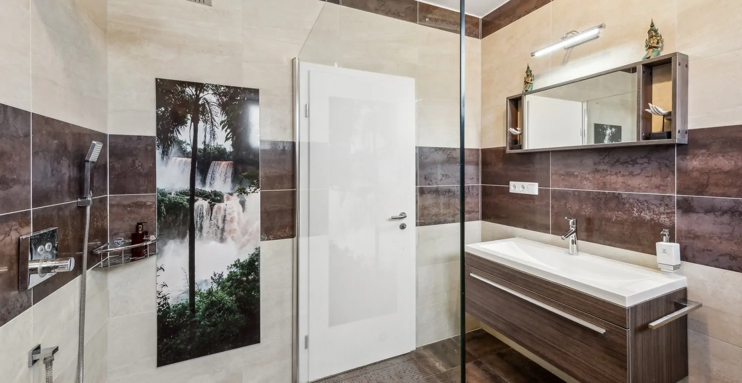 Duschbad Erdgeschoss