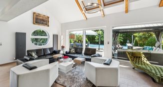 von_poll_real_estate_property_25171223_image_11