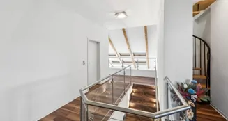 von_poll_real_estate_property_25171223_image_13