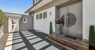 von_poll_real_estate_property_25171223_image_1