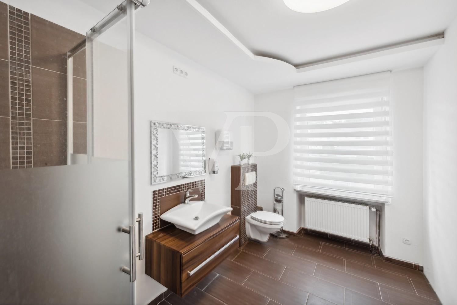 Bad mit Dusche &Wc