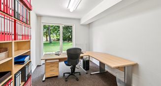 von_poll_real_estate_property_25171222W_image_8