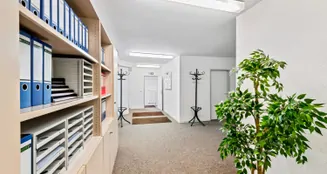 von_poll_real_estate_property_25171222GE+WO_image_1