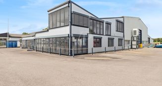 von_poll_real_estate_property_25171228_image_1
