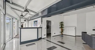 von_poll_real_estate_property_25171228GEW_image_2