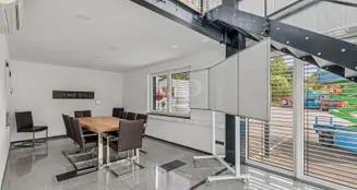 von_poll_real_estate_property_25171228GEW_image_7