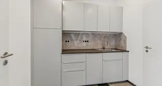 von_poll_real_estate_property_25171228GE_image_9