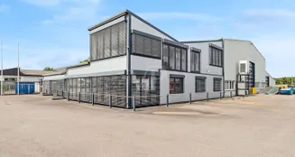 von_poll_real_estate_property_25171228GEW_image_1