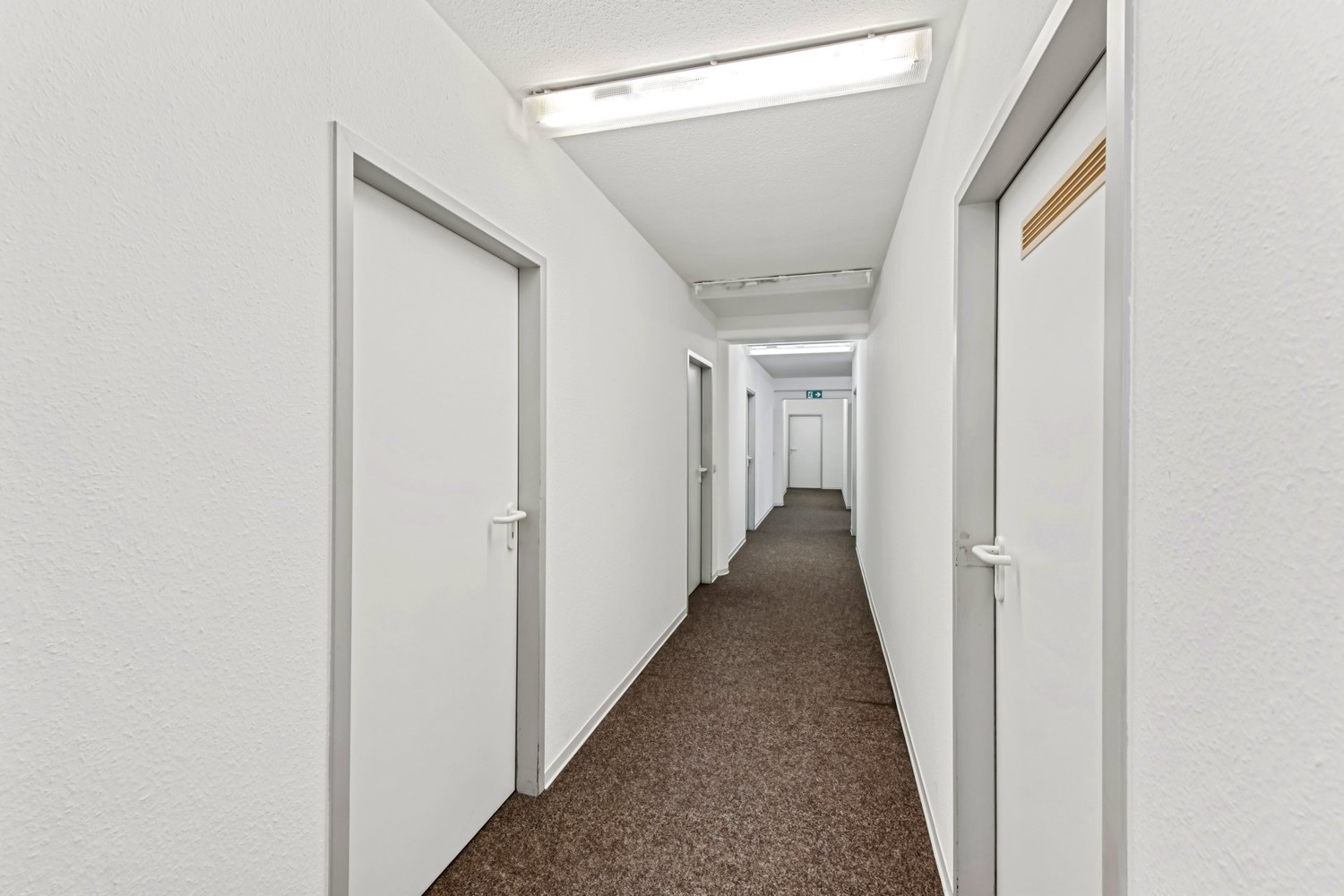 Flur Einheit links