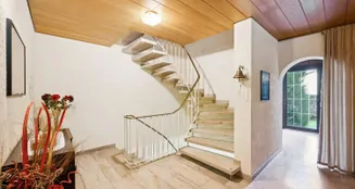 von_poll_real_estate_property_26171244_image_3