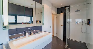 von_poll_real_estate_property_25171233_image_7