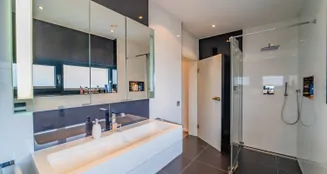 von_poll_real_estate_property_25171233_image_7