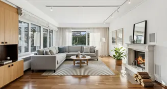 von_poll_real_estate_property_25171235_image_5