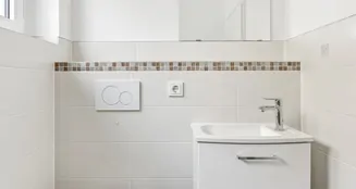 von_poll_real_estate_property_25171235_image_3