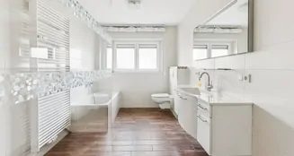 von_poll_real_estate_property_25171235_image_9